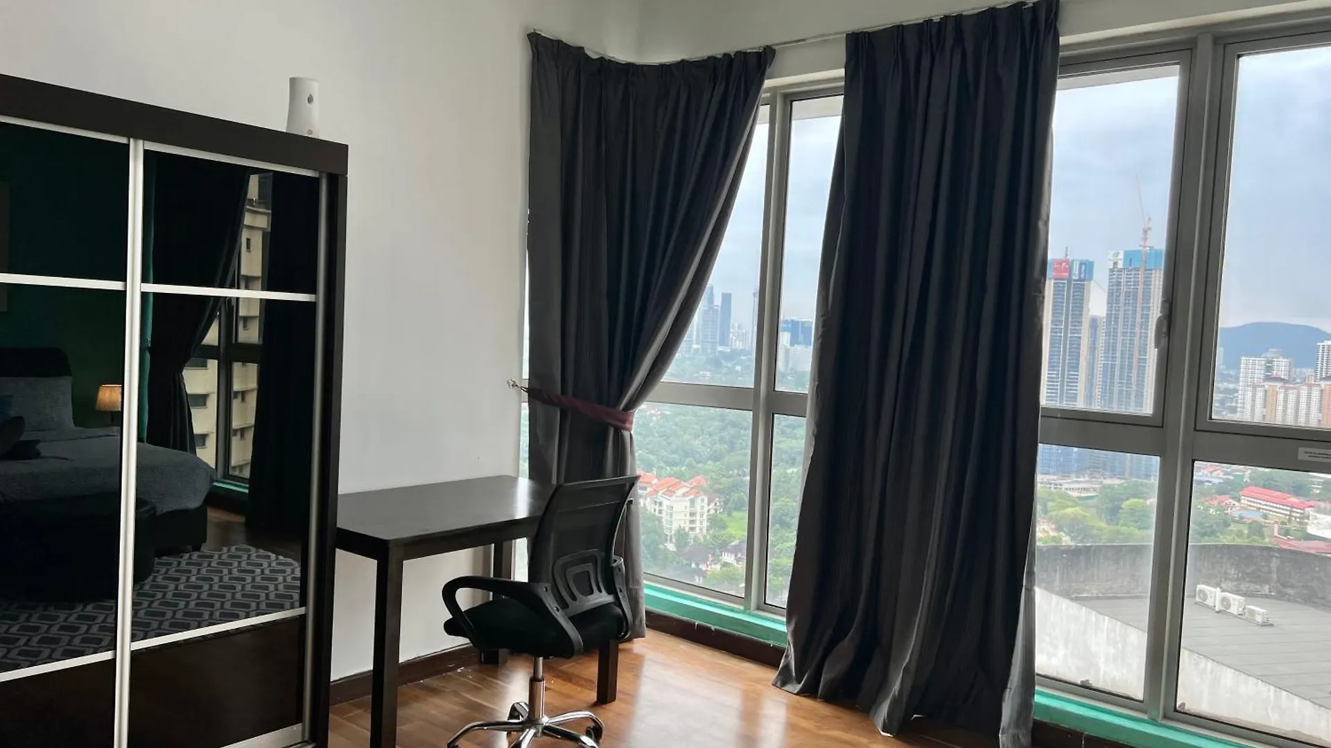 Regalia Suites Best Klcc View Kuala Lumpur Apartment