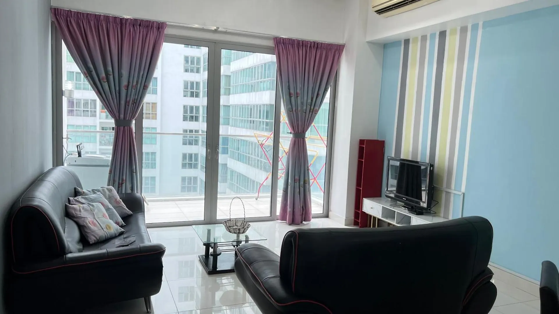 Regalia Suites Best Klcc View Kuala Lumpur