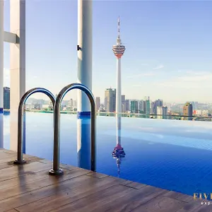  Apartment The Colony & The Luxe, By Canopy Lives
